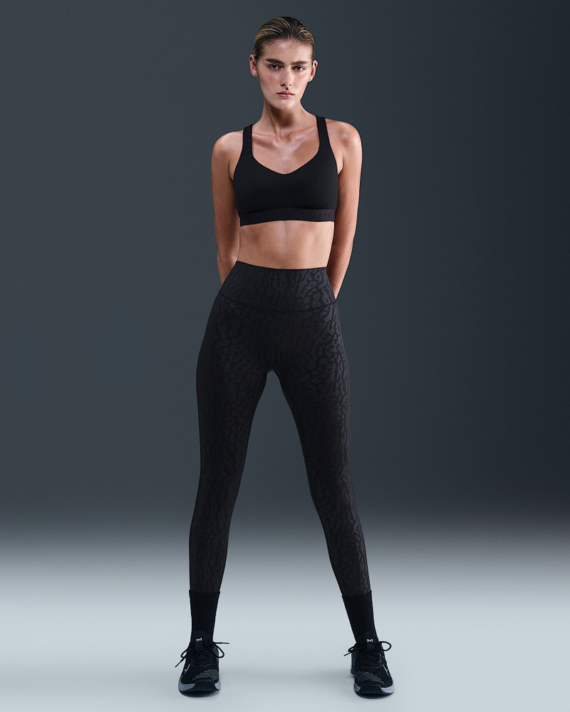 Nike Universa Women's High-Waisted 7/8 Leggings with No Front Seam 1