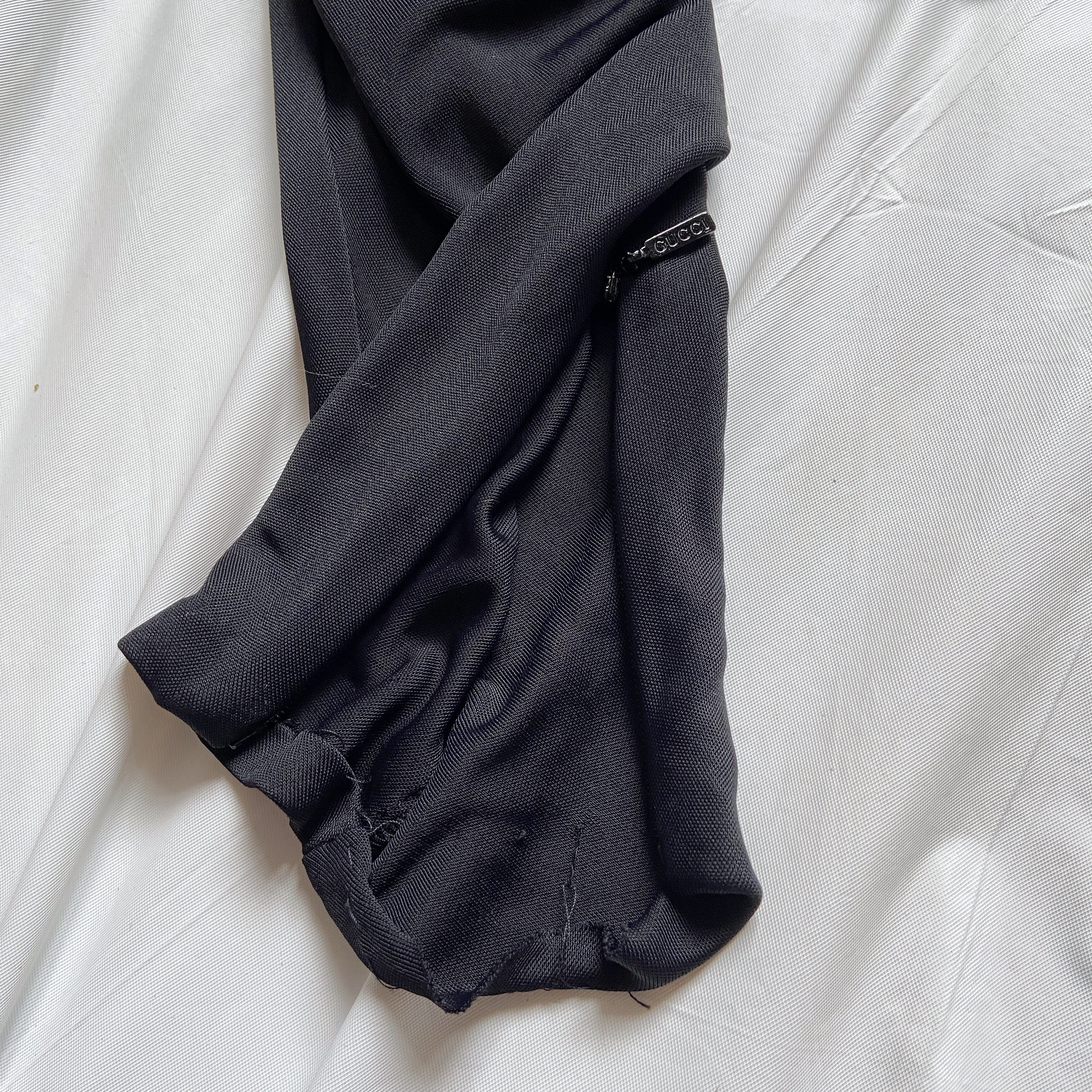 Gucci spring 2011 gold embossed black drop-crotch jumpsuit - 11