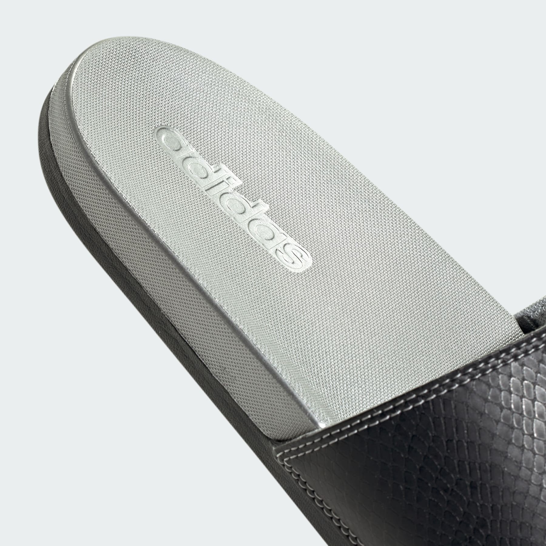 Adilette Comfort Slides - 8