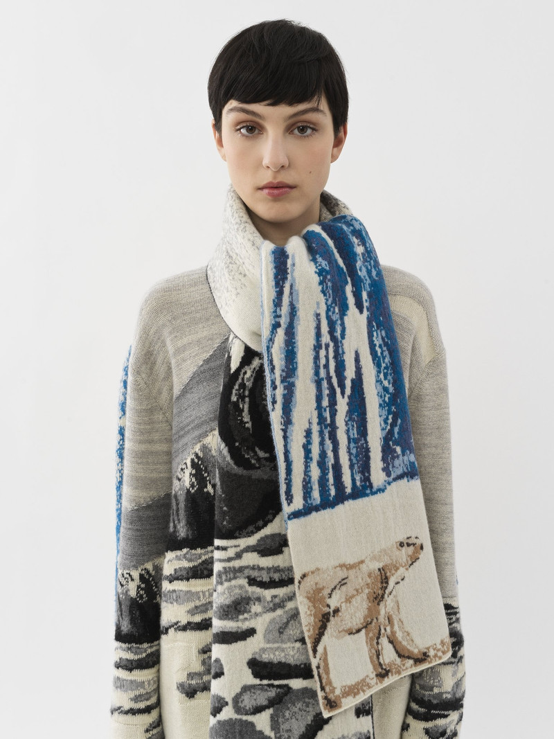 CLIMATE SUCCESS SCARF 1