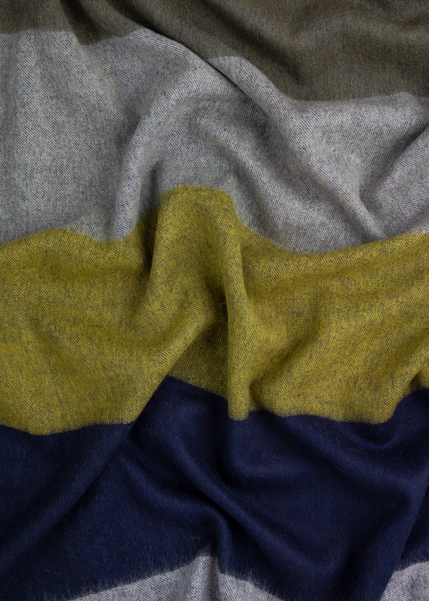 Graphic Stripe Reversible Cashmere-Blend Blanket - 7