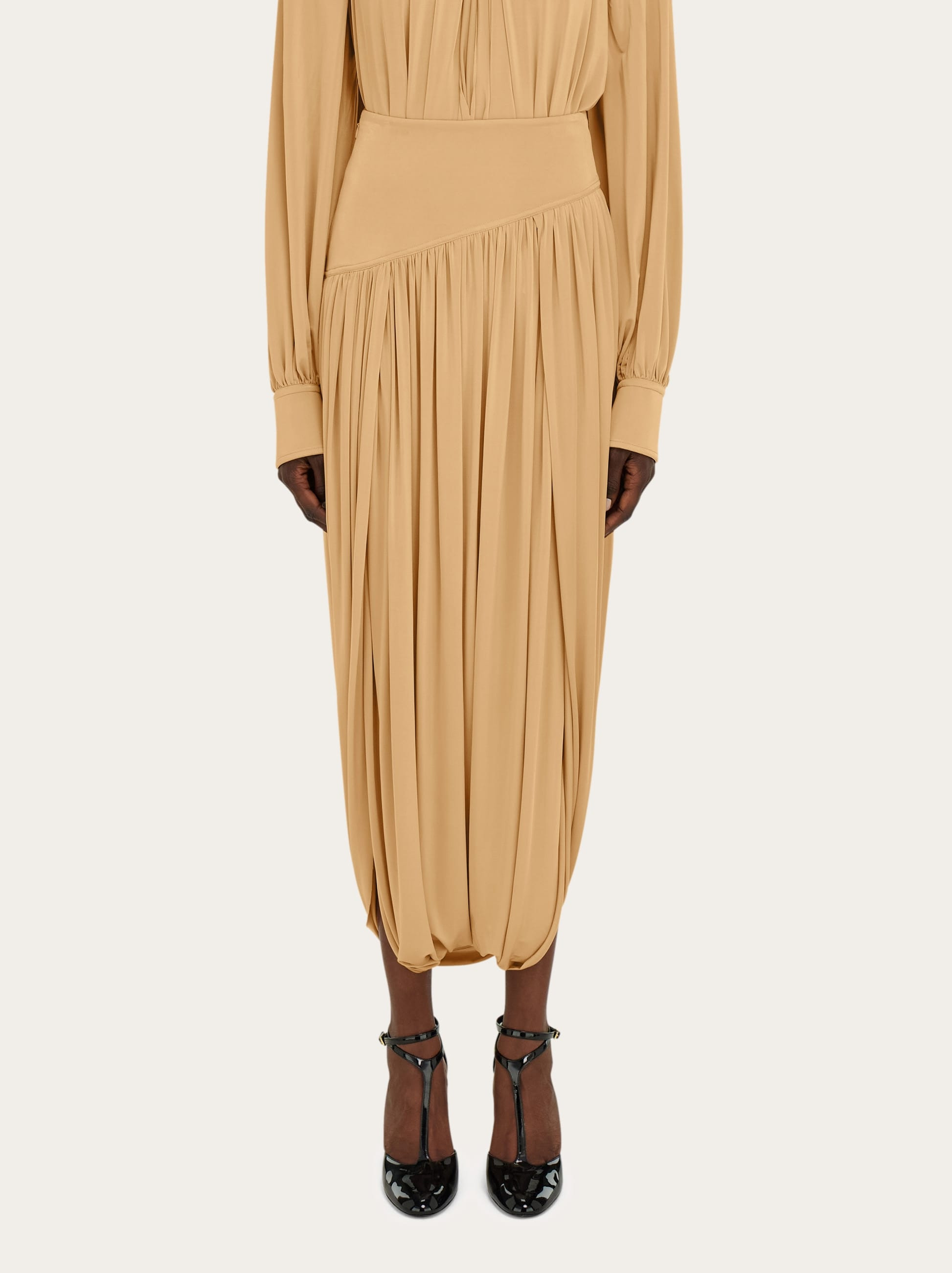 Skirt with Basque detail - 2