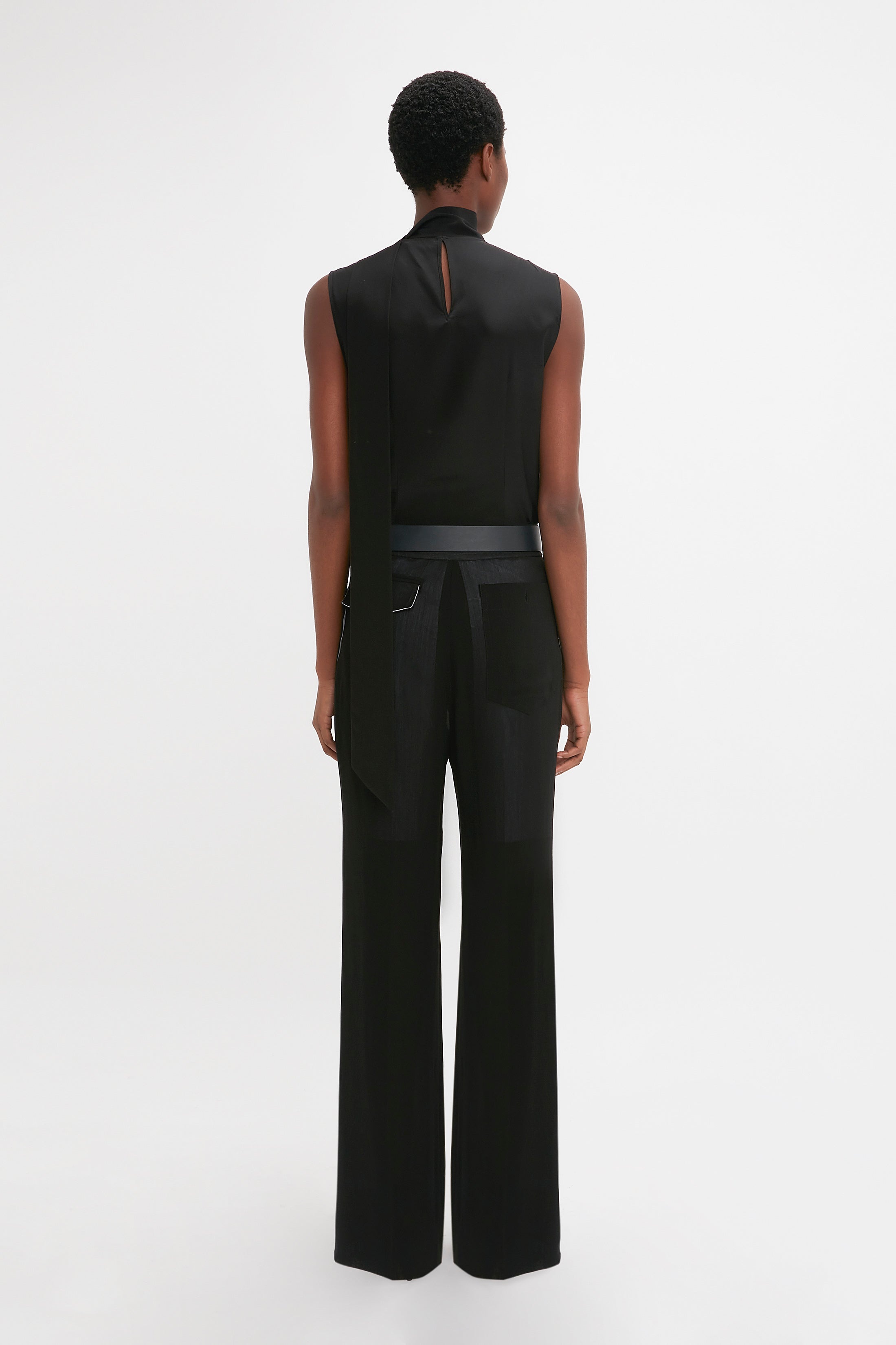 Sleeveless Tie Neck Top In Black - 4