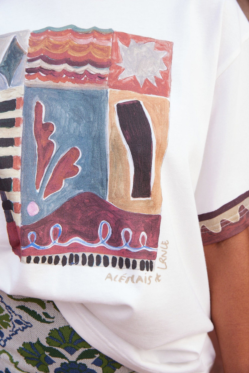 Michelle Classic Tee 4