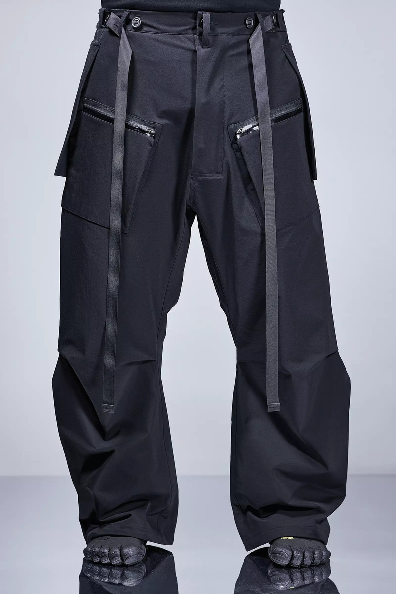 P46A-DS schoeller® Dryskin™ Cargo Vent Pant 3