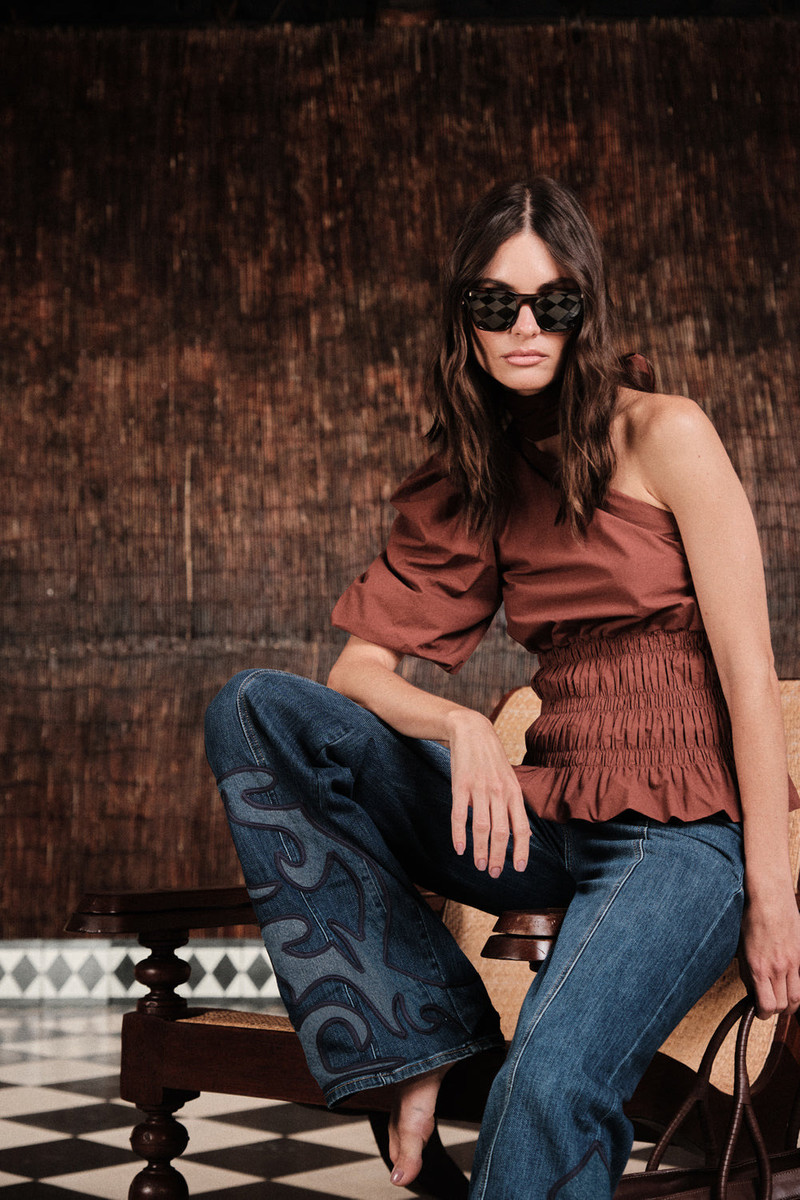 Johanna Ortiz Ritmo Loco Top outlook