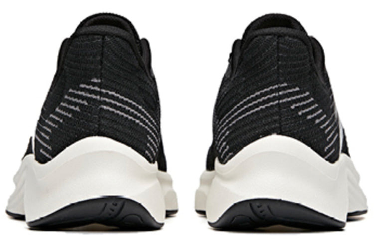 (WMNS) ANTA Edge Low 'Black White' 122035589-6 - 5