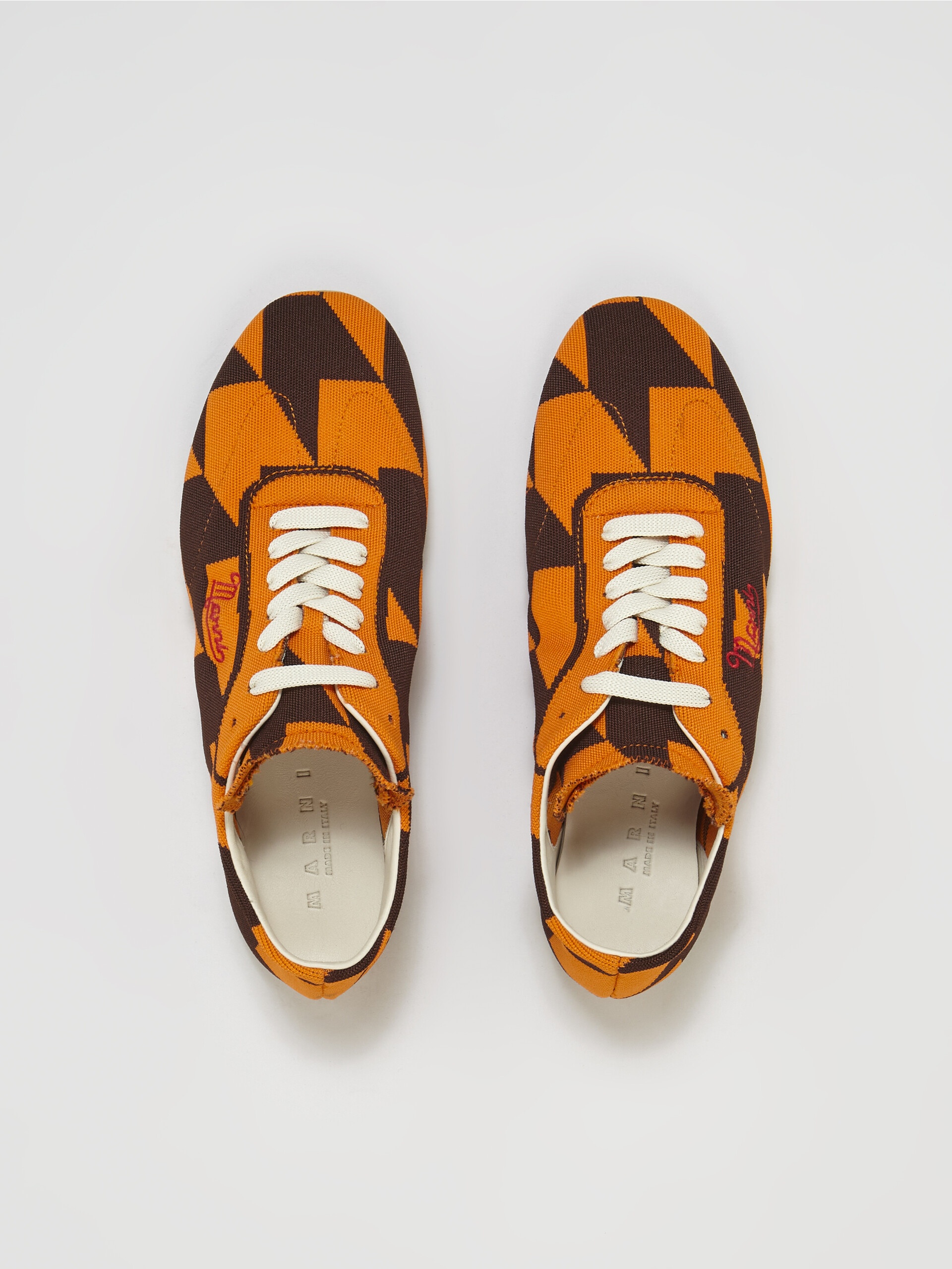 HOUNDSTOOTH STRETCH JACQUARD PEBBLE SNEAKER - 4
