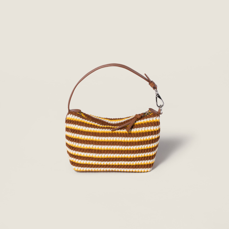 Crochet pouch 3