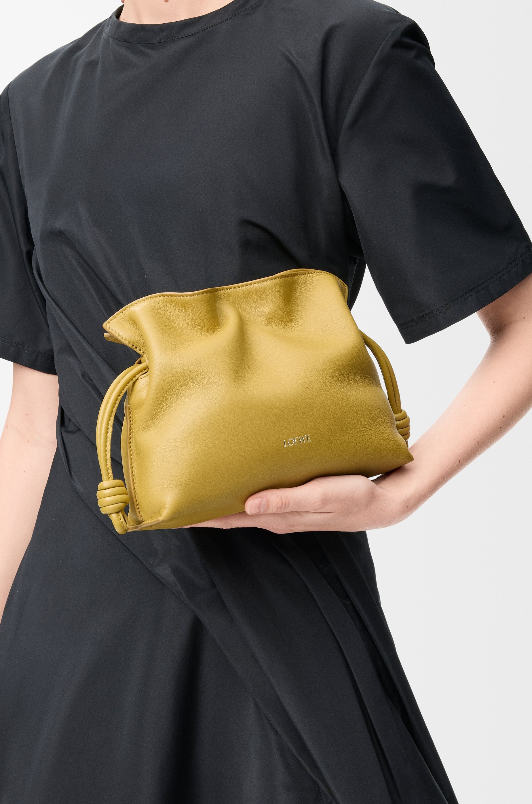 Mini Flamenco clutch in nappa calfskin - 2