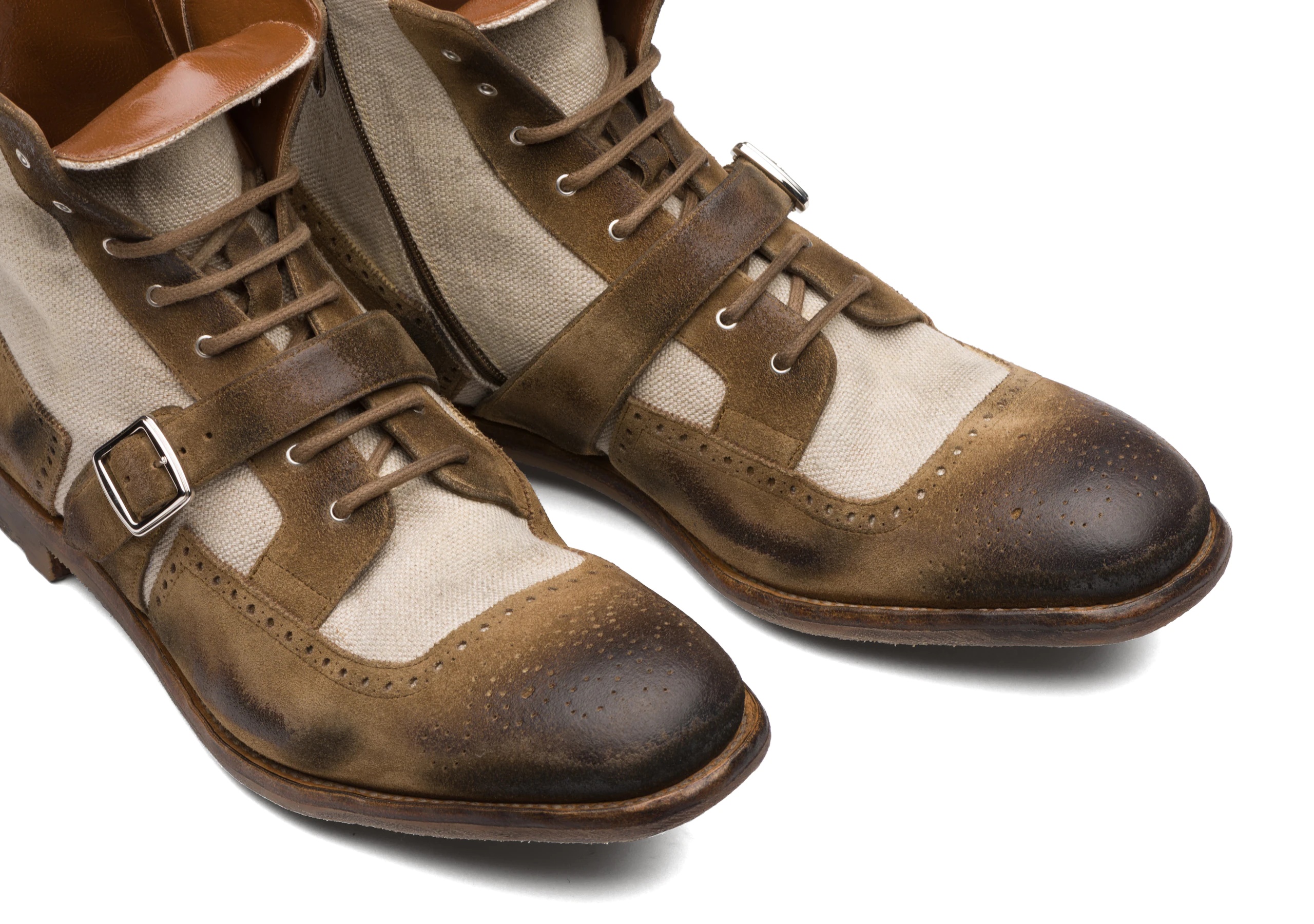Shanghai 12
Suede and Linen Lace-Up Boot Sigar & ecru - 4