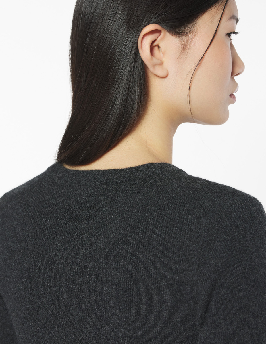 FINE RIB CASHMERE FITTED JUMPER - 5