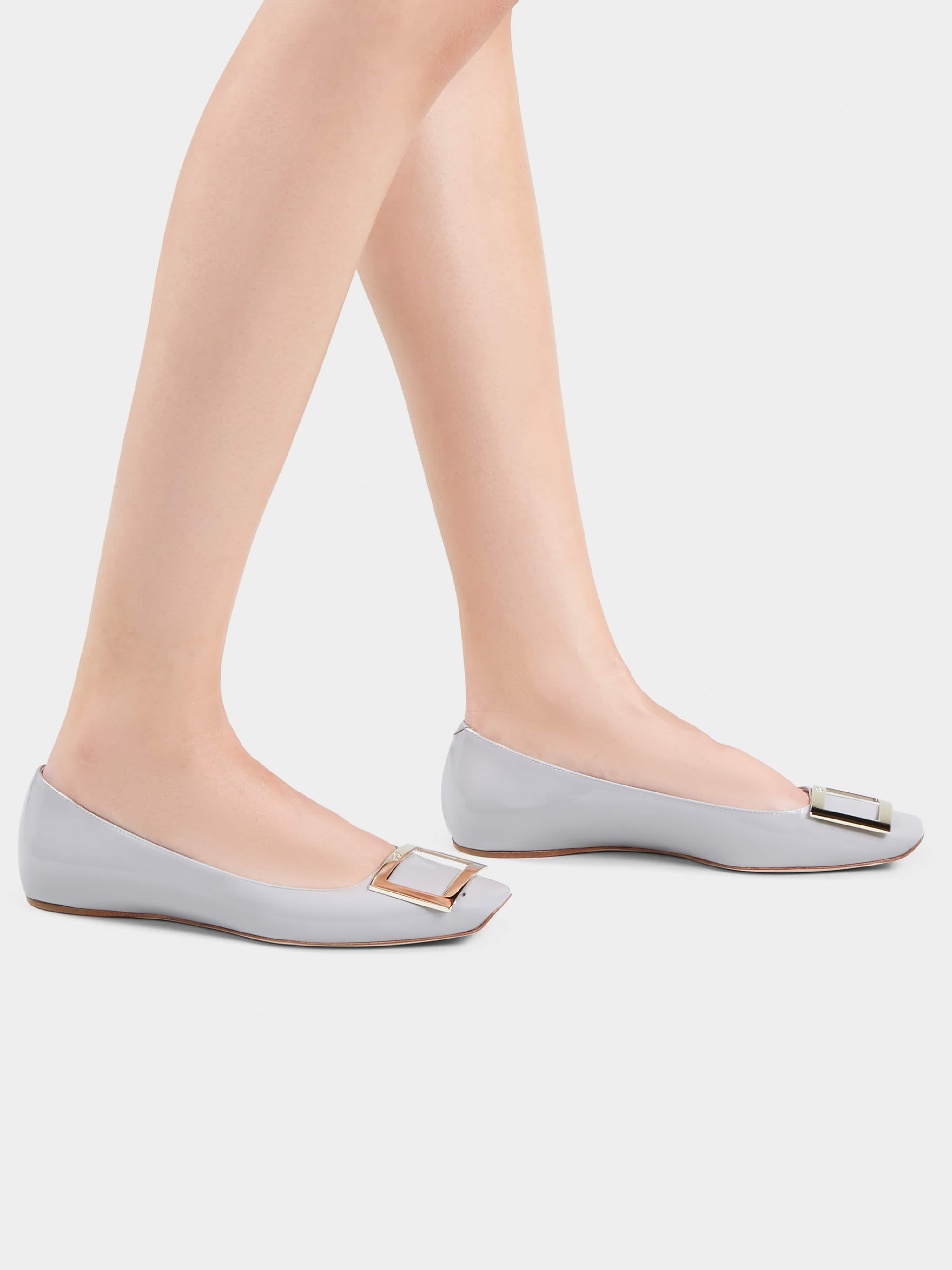 Trompette Metal Buckle Ballerinas in Patent Leather - 8