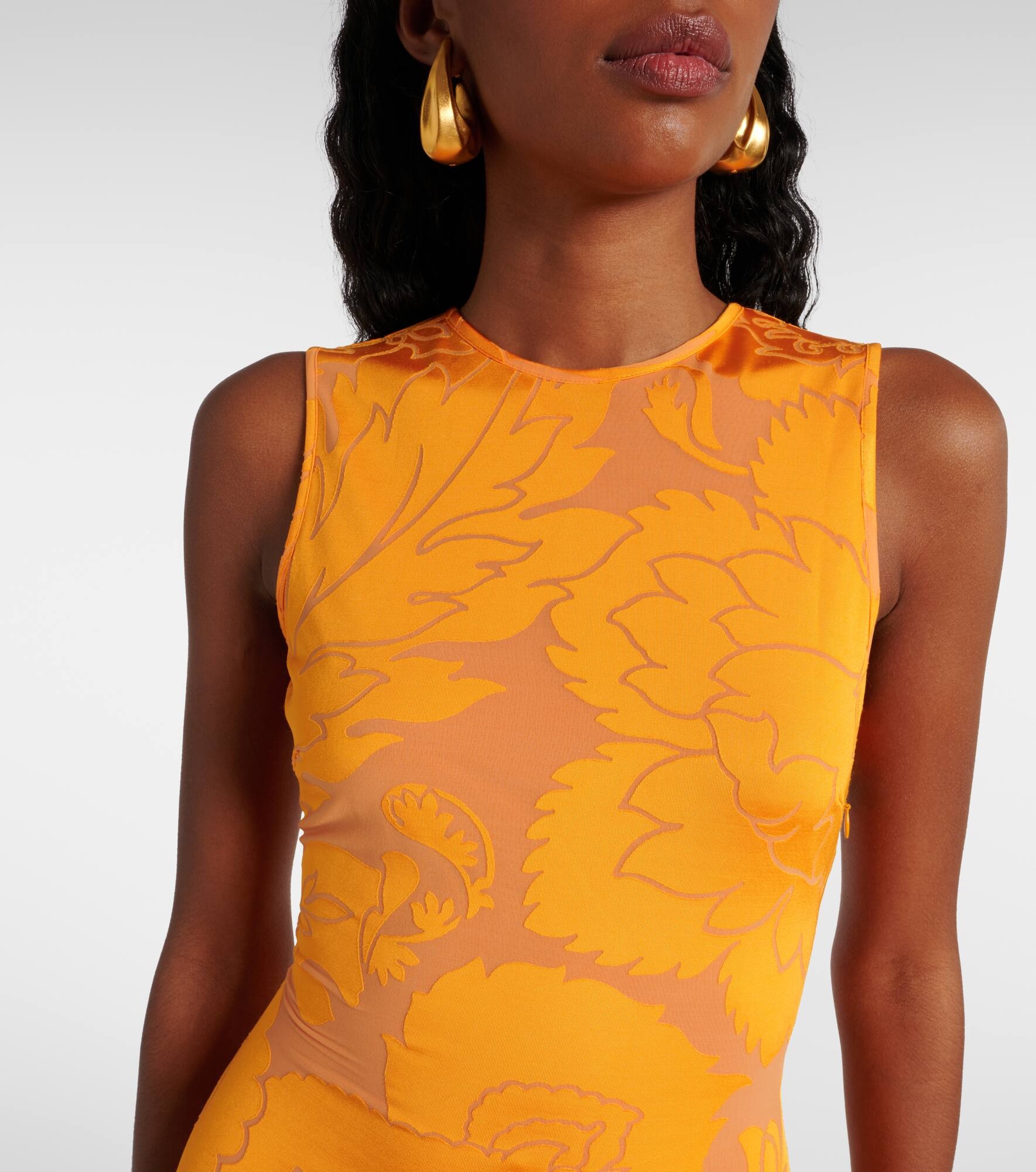 Floral open-back maxi dress - 4