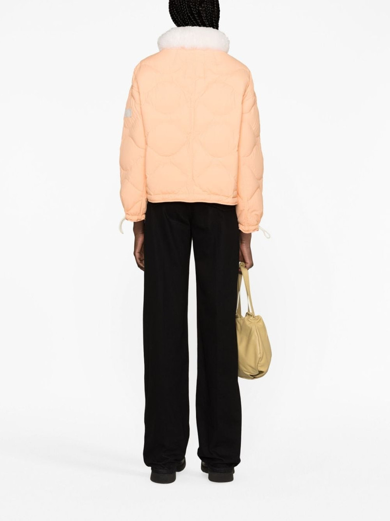 concealed-fastening padded jacket 4