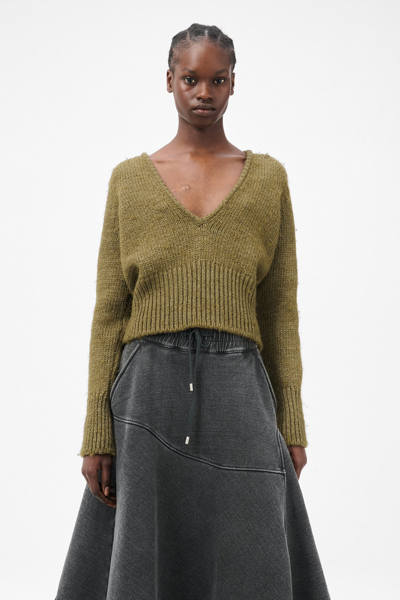 Sharp V-Neck Flush Green Rustic Wool Silk 3