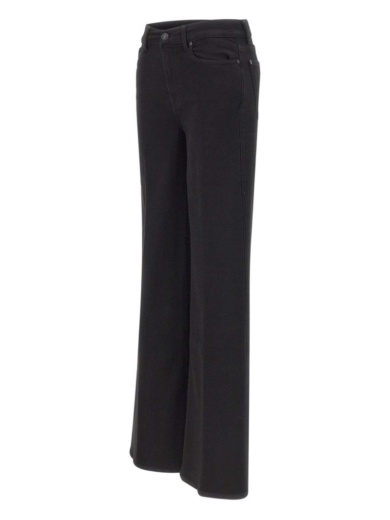 high-waist jeans 3