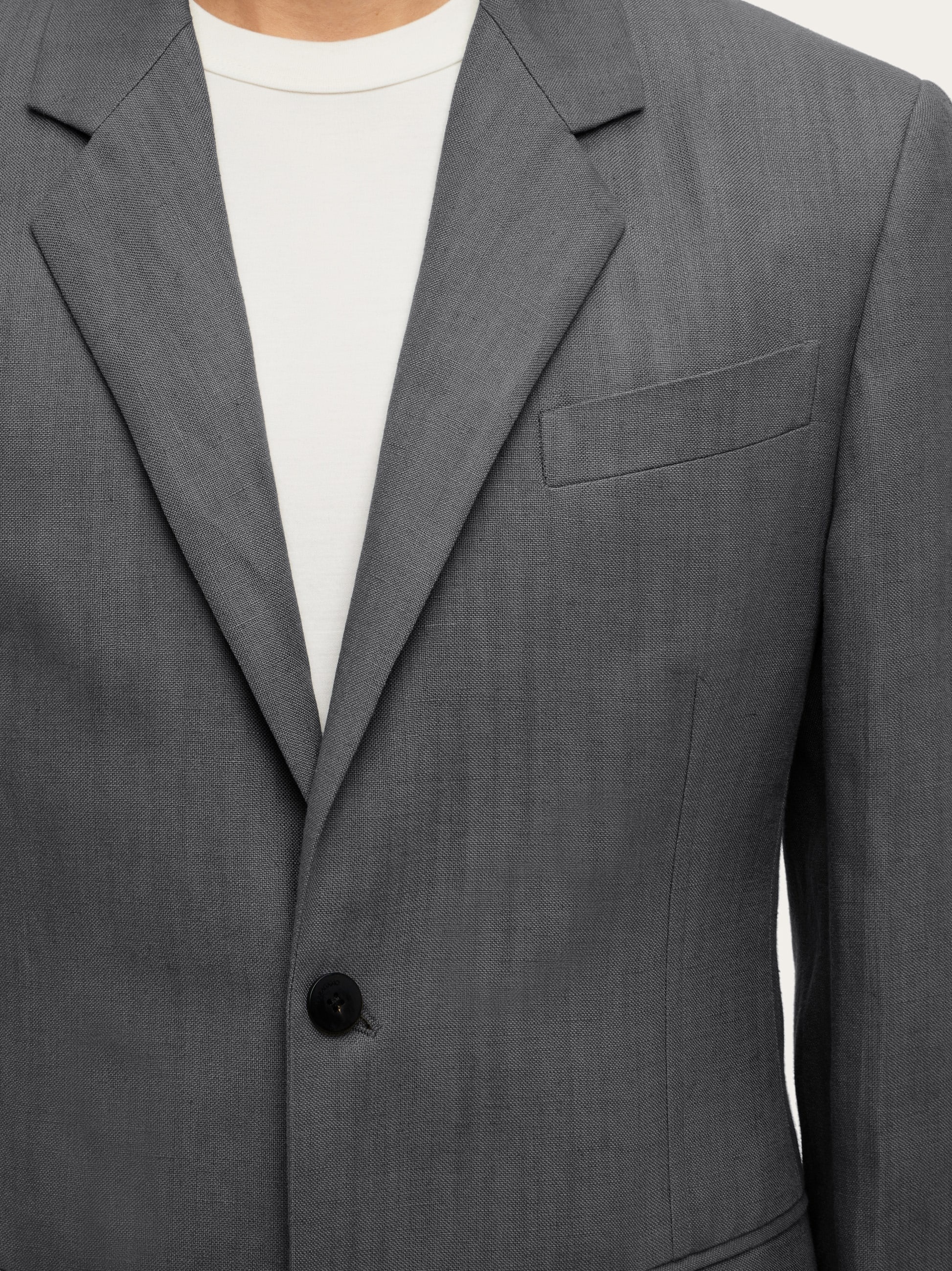 Single breasted tailored blazer - 5