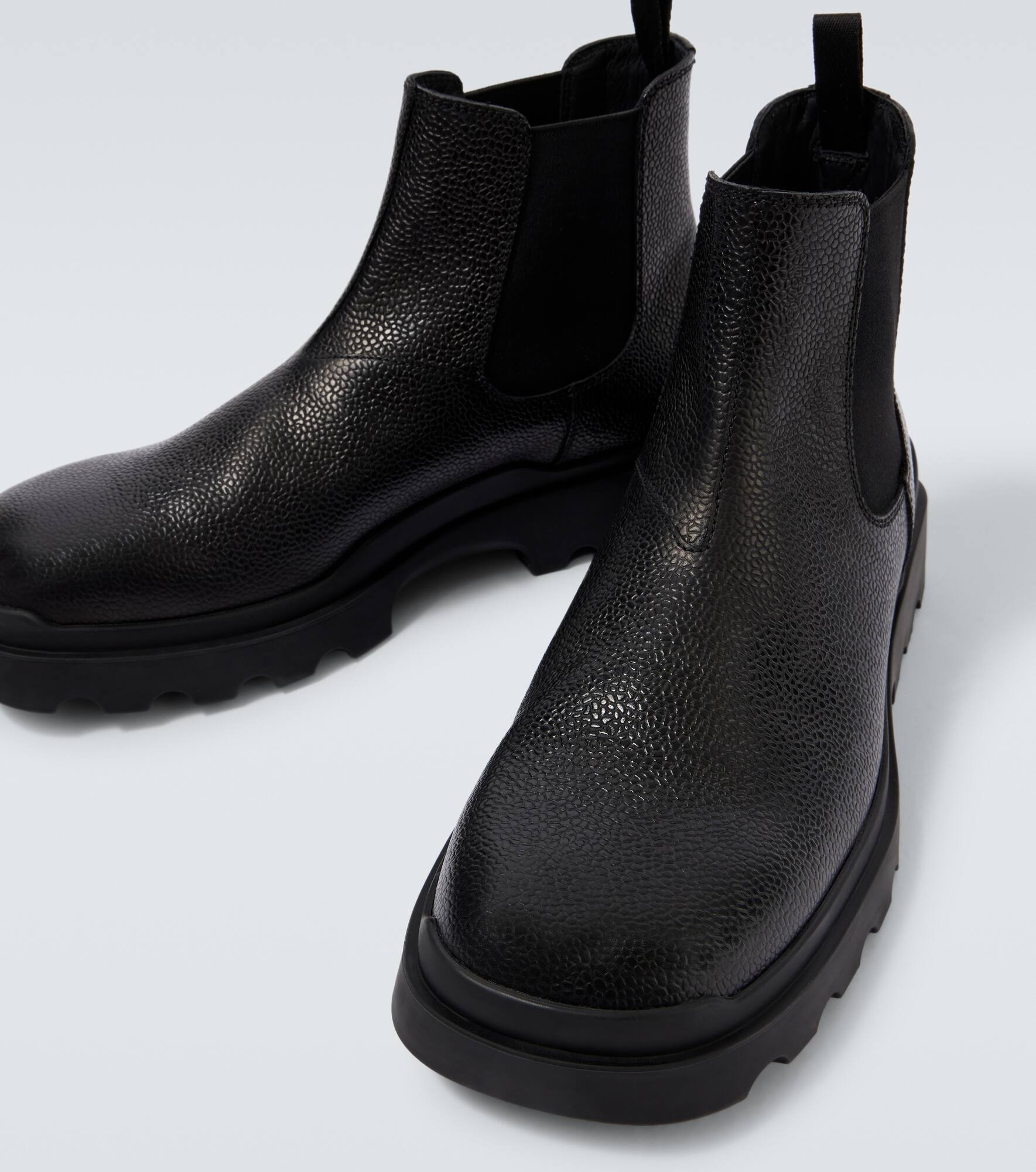 Chelsea leather ankle boots - 3
