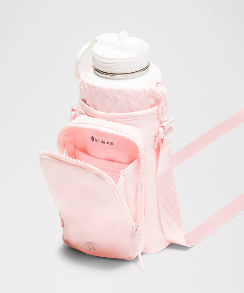 Water Bottle Crossbody with Front Pocket 2L 4