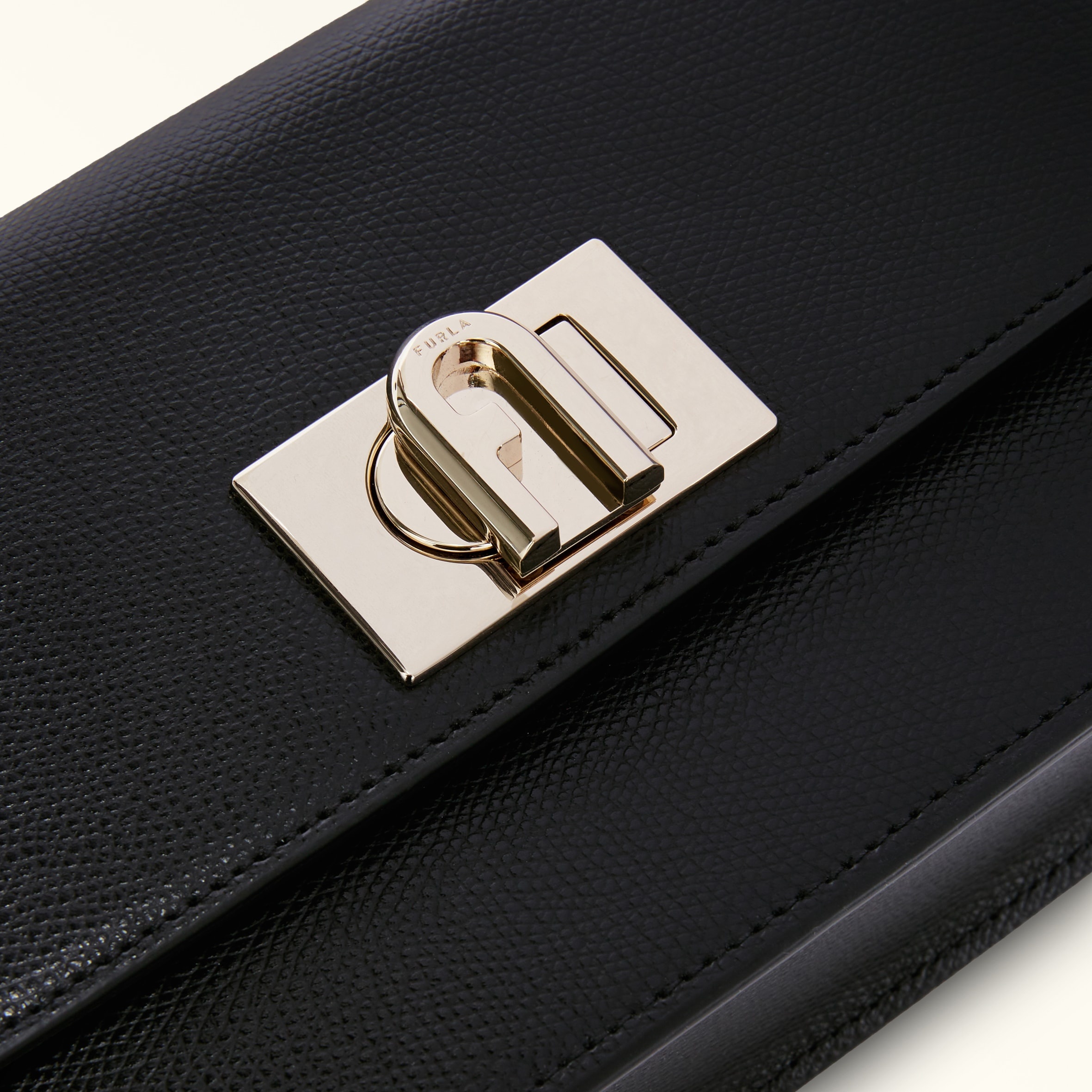 Furla 1927 - 4