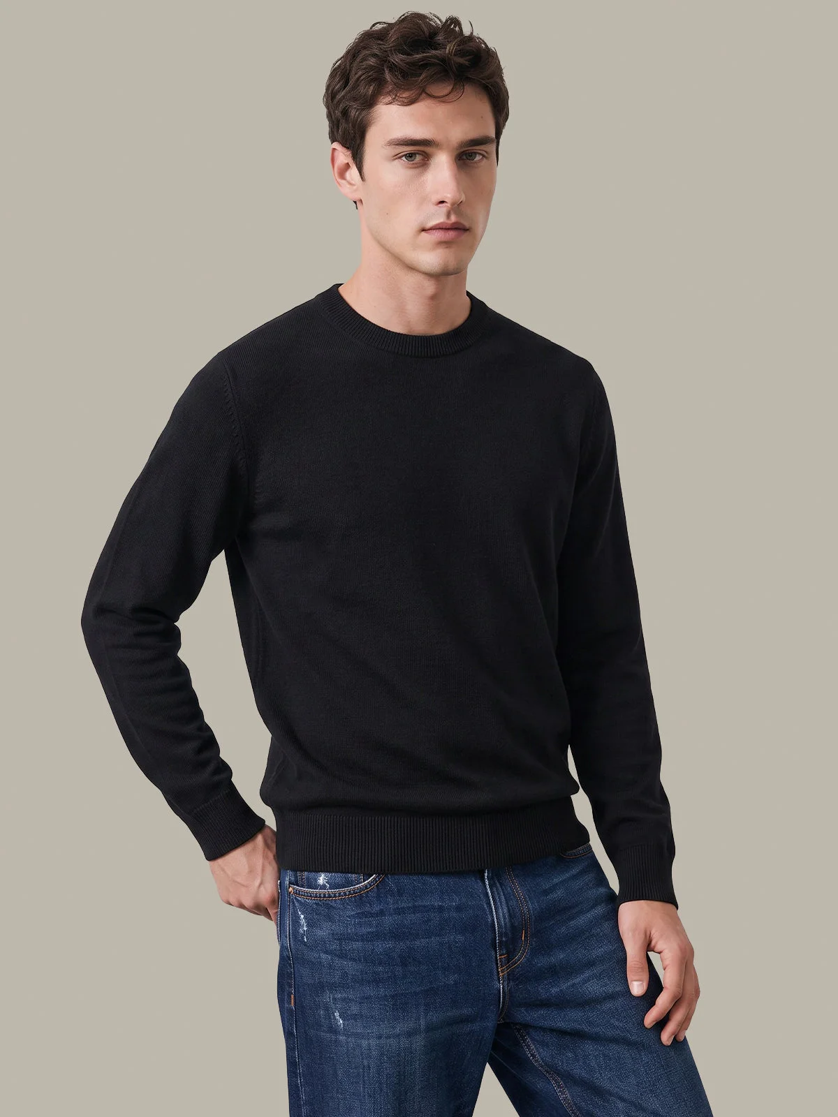 Daniel: Classic Cotton Crewneck Sweater - 1