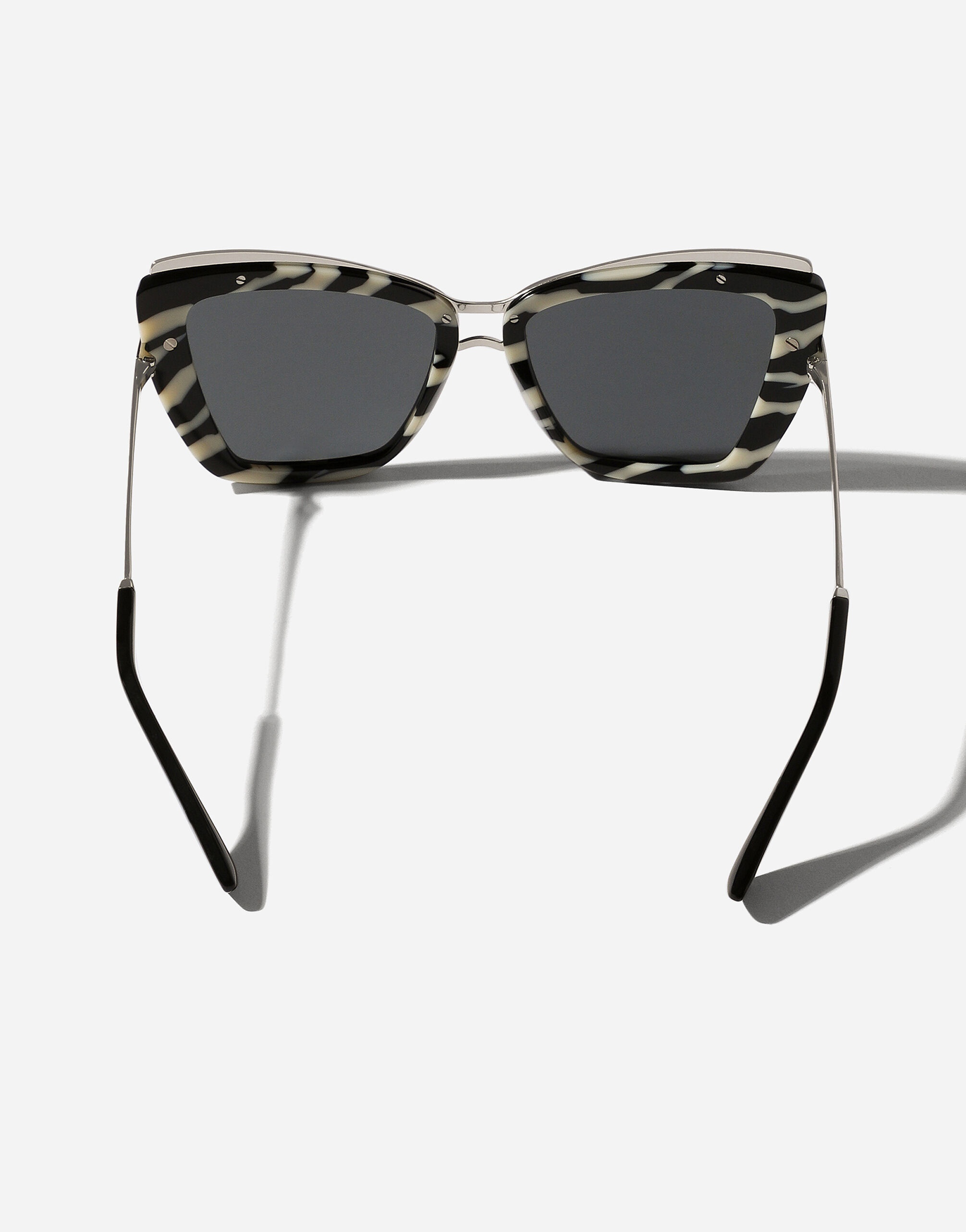 Metal print sunglasses - 4