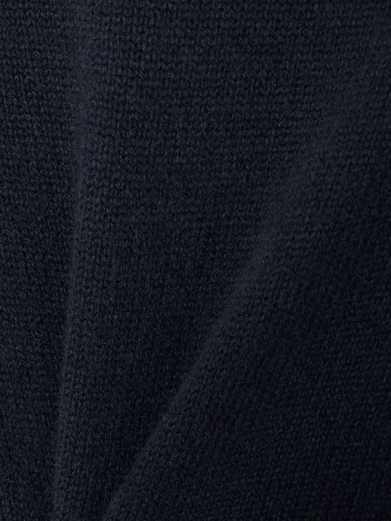 Cashmere sweater 4