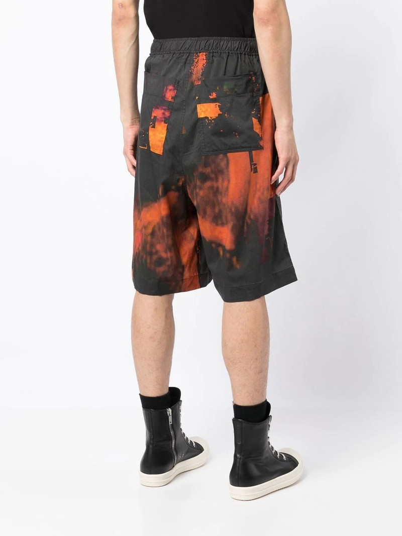 tie-dye Bermuda shorts 4