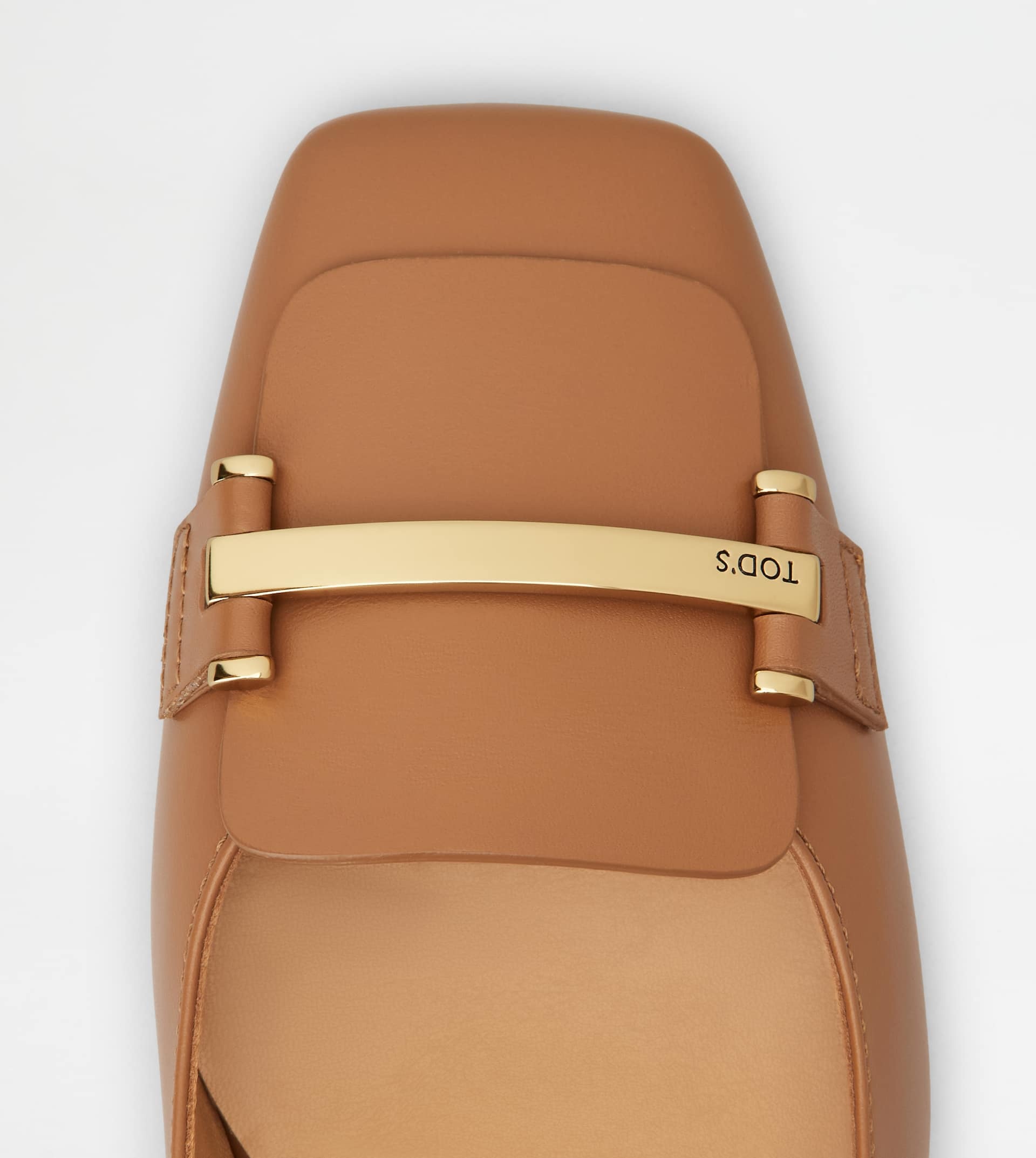 PUMPS IN LEATHER - BROWN - 5