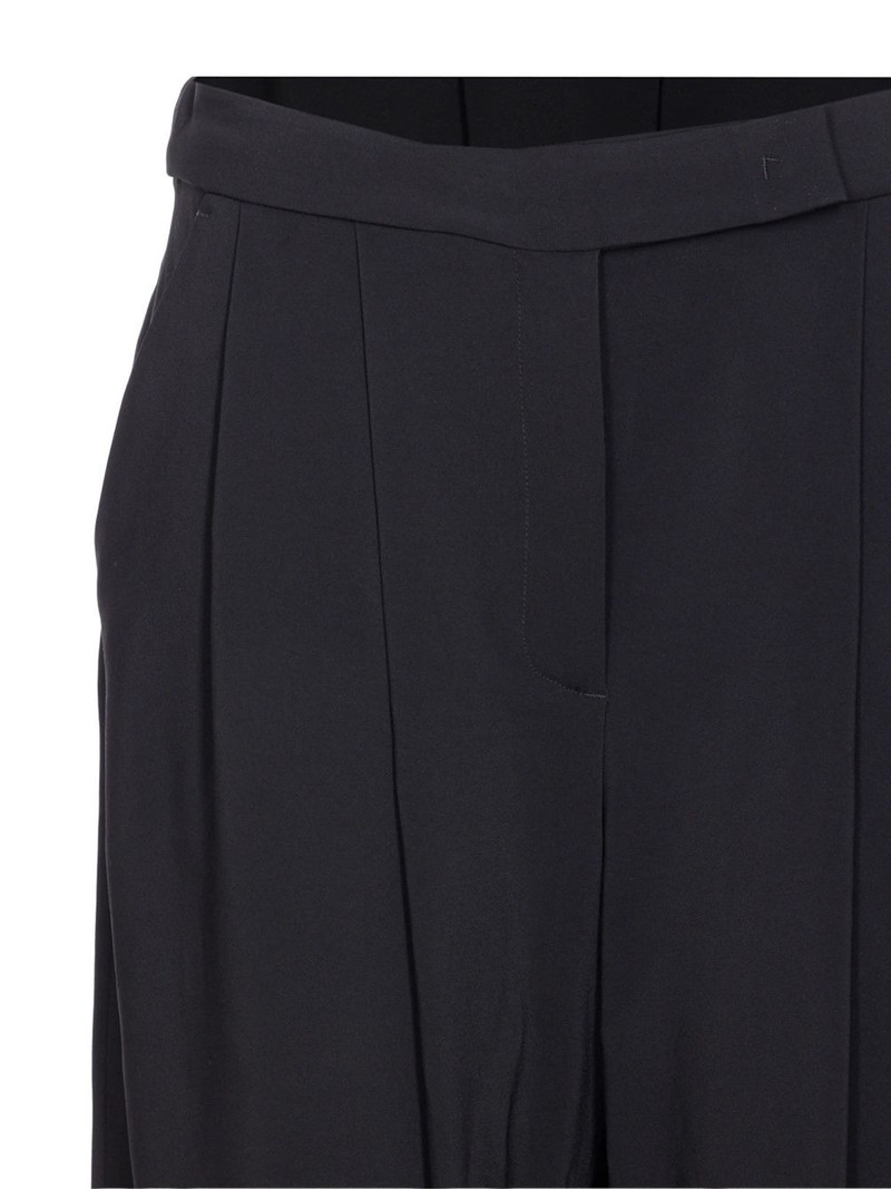 pleated trousers 4