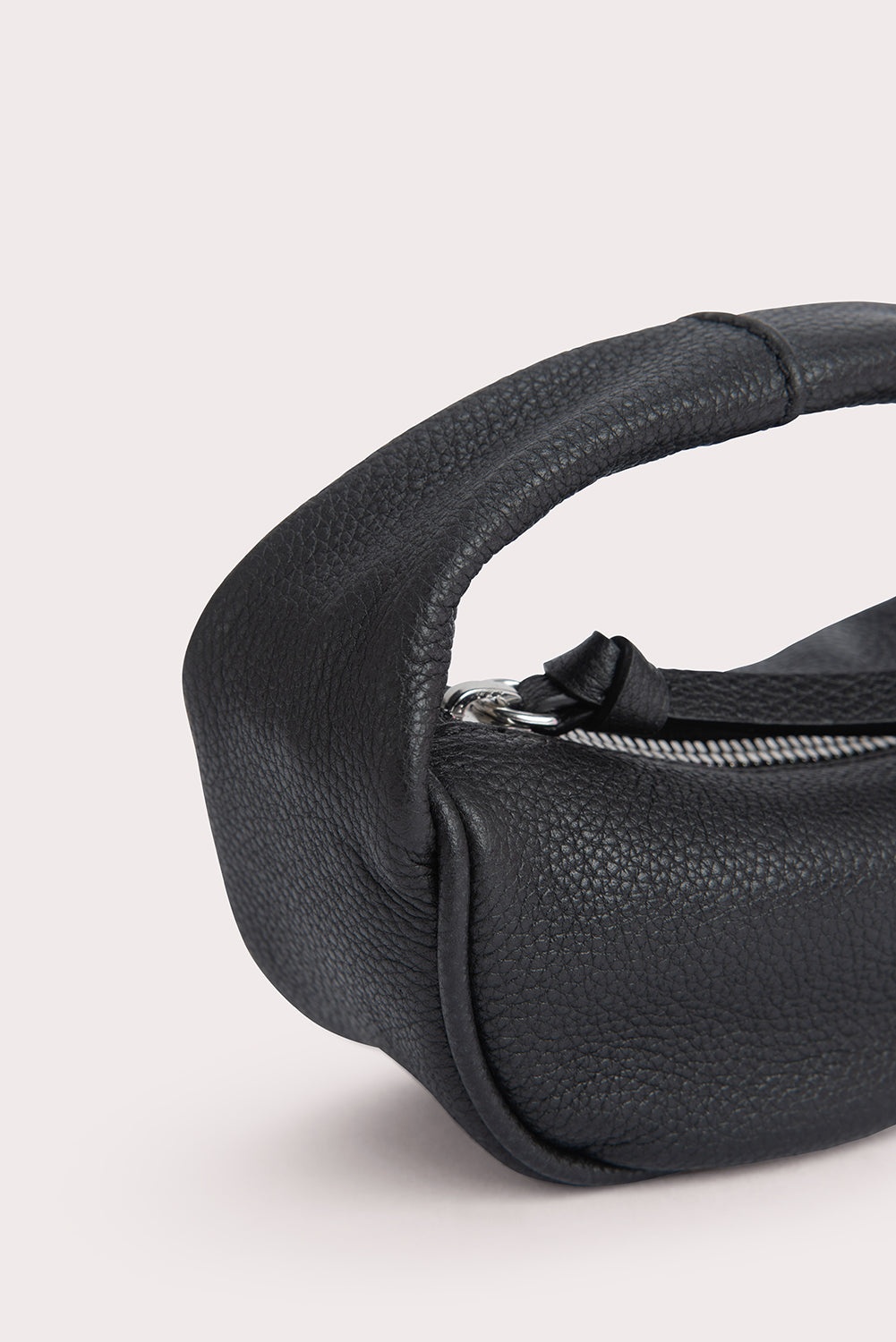 MICRO CUSH BLACK SMALL GRAIN CALF LEATHER - 3