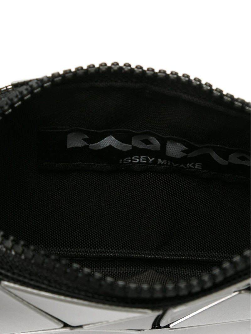 chain wristlet pass case 3