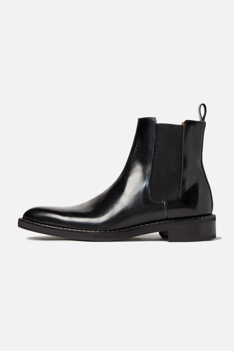 Chelsea Boots 1