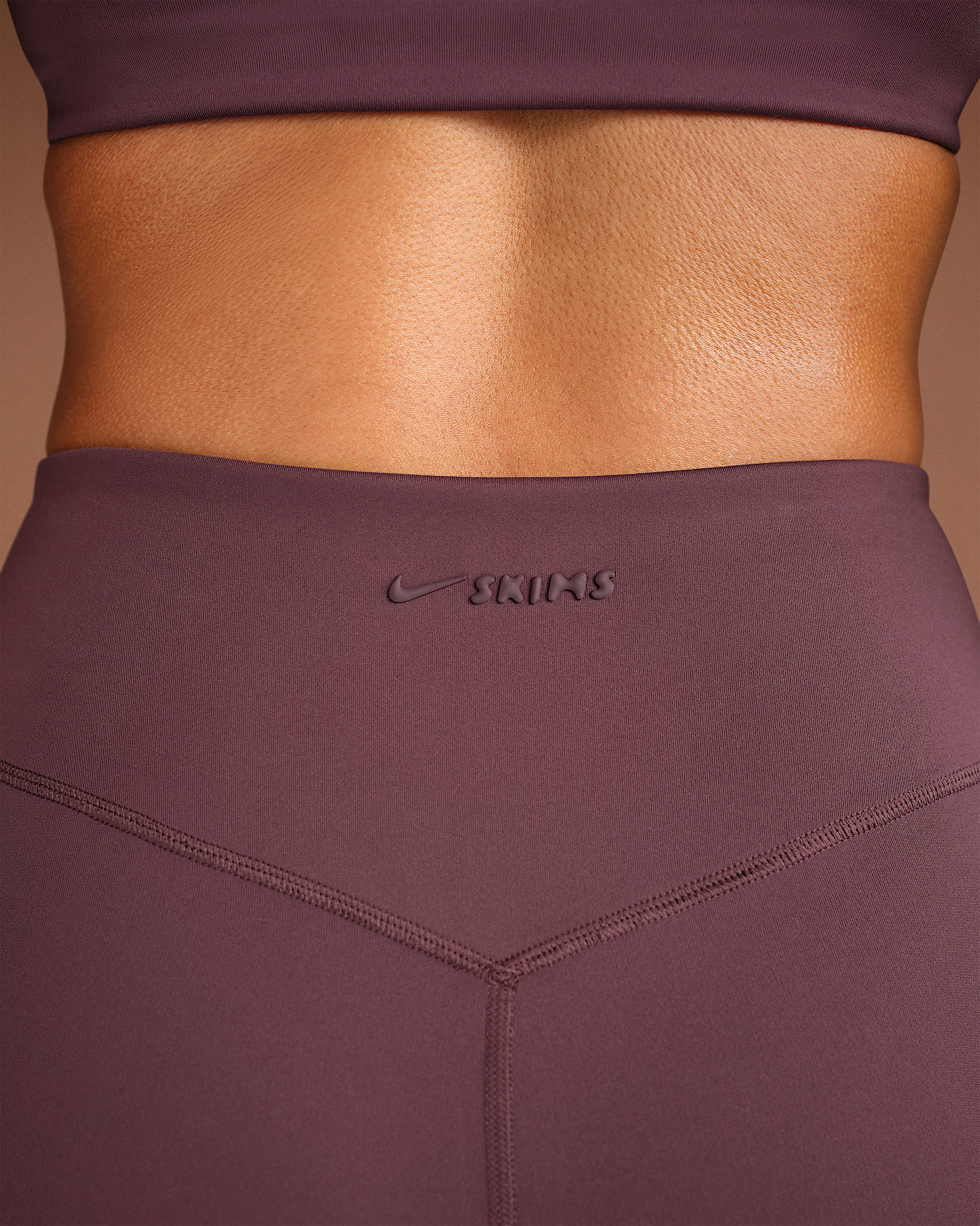 NikeSKIMS Matte Women's High-Waisted 5" Biker Shorts - 6