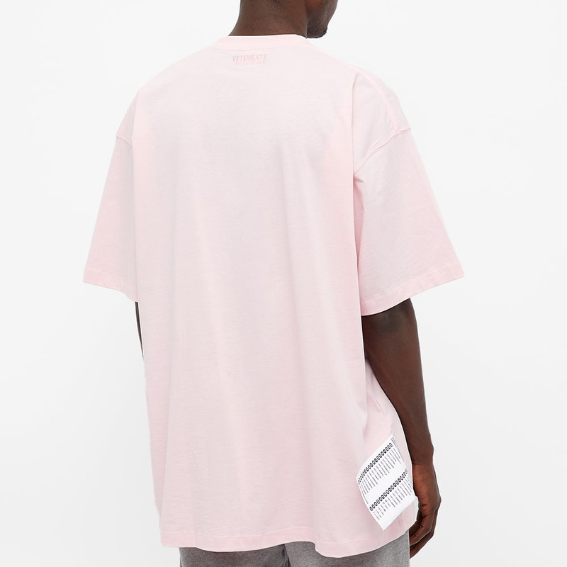 VETEMENTS Logo Label Tee 4