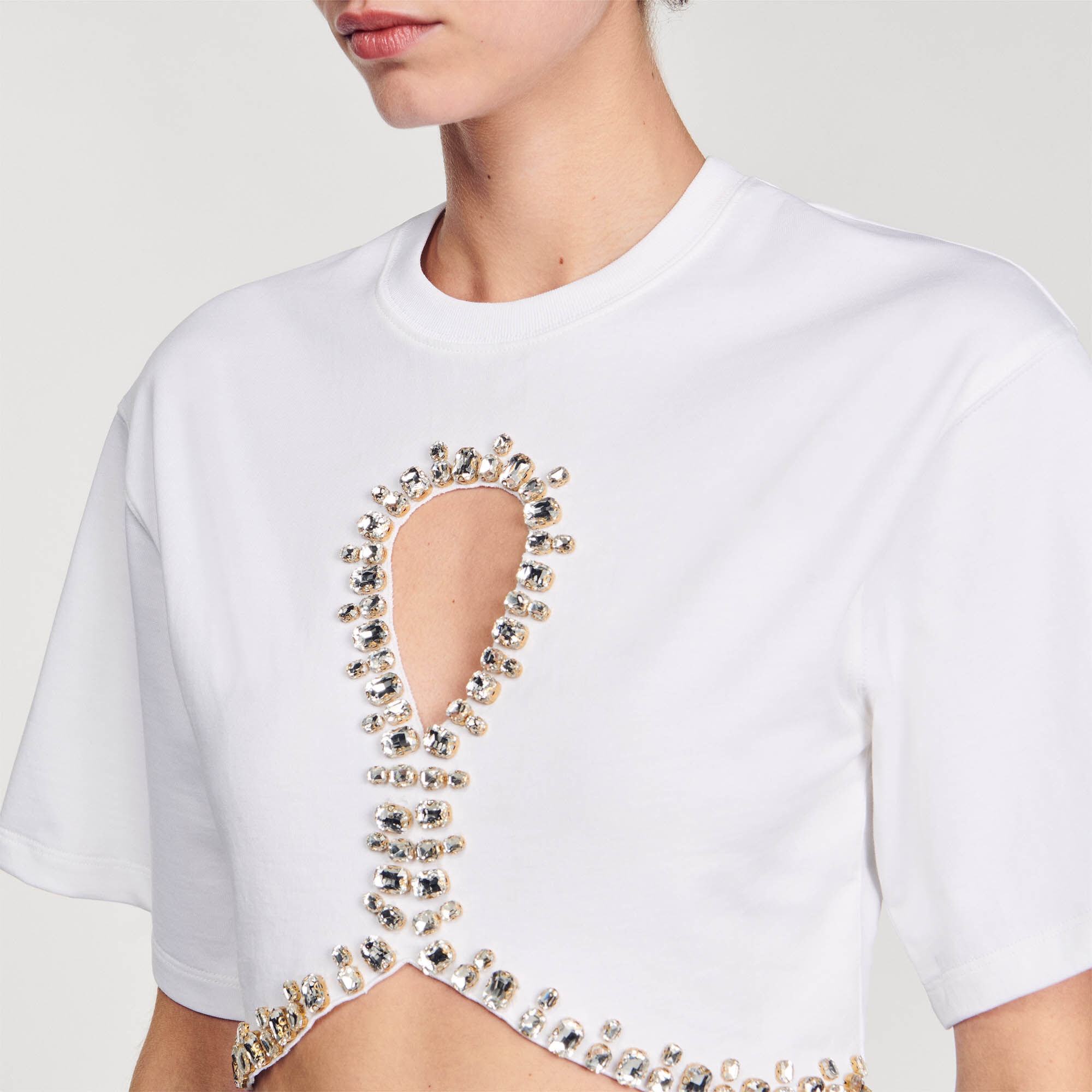 RHINESTONE CROPPED T-SHIRT - 4