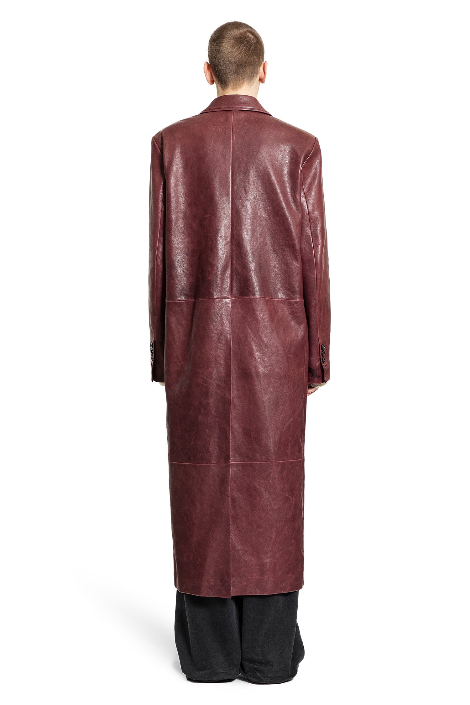 Hakan-Coat-In-Vintage-Lux-Grained-Leather - 3