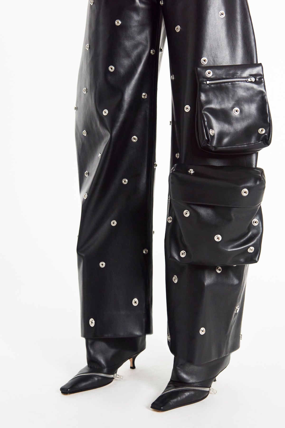 FAUX LEATHER STUD TROUSER WITH SNAP-ON POCKETS BLACK - 4