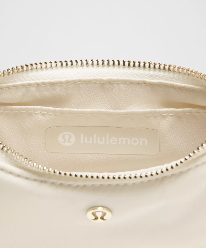City Essentials Nano Shoulder Bag 4