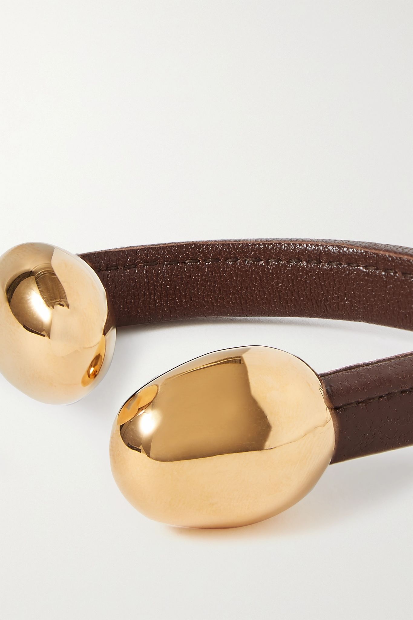 Leather and gold-tone cuff - 4