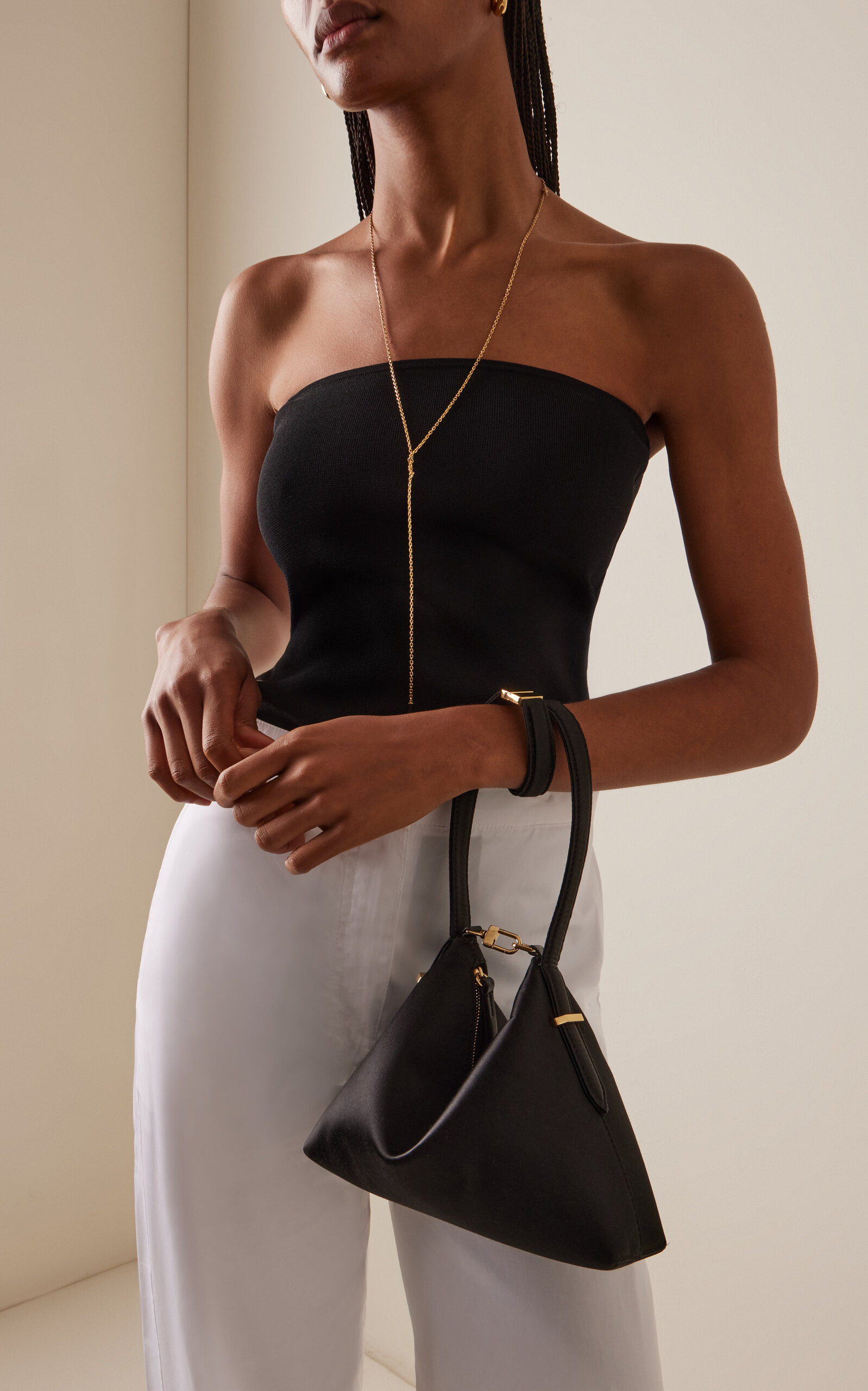 Satin Scoop Wristlet black - 2