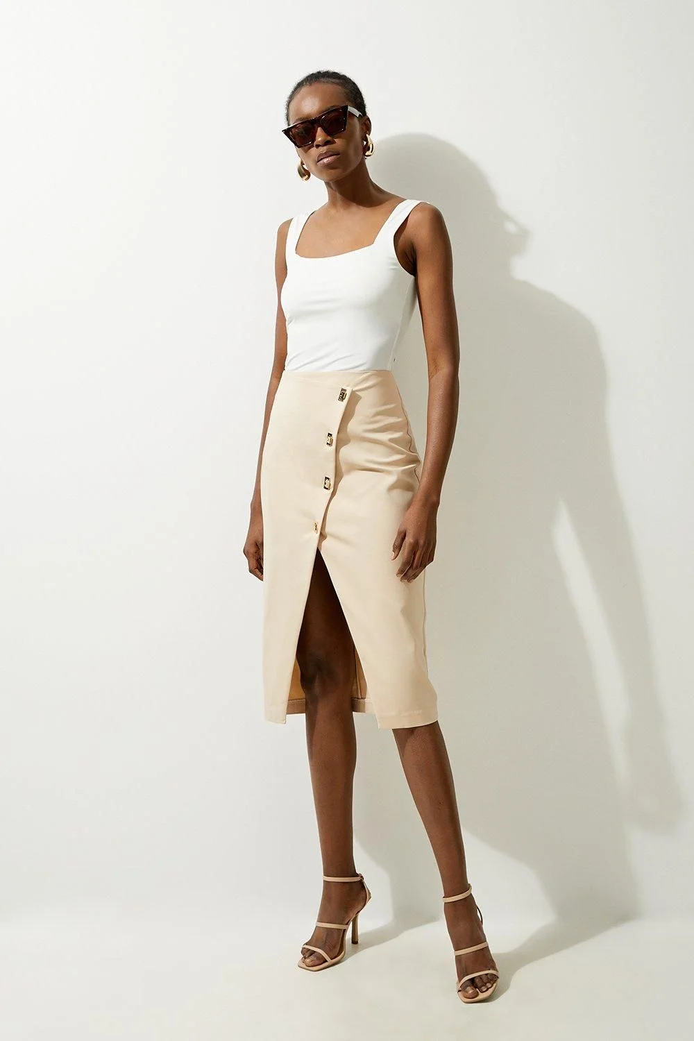 Techno Cotton Woven Pencil Skirt With Gold Clasp - 1