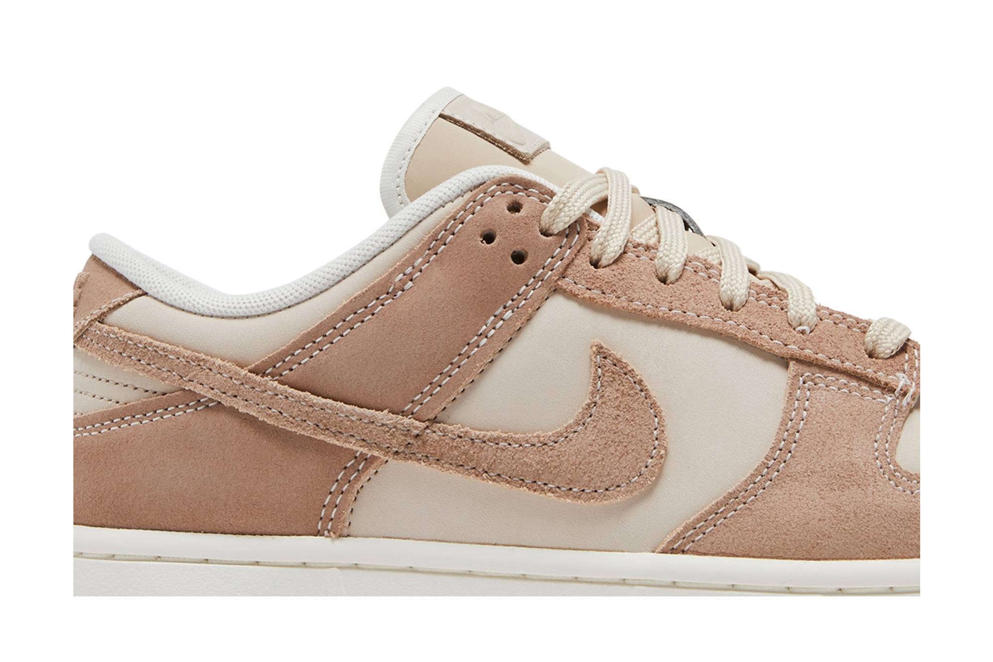 Wmns Dunk Low SE 'Sandrift' - 2