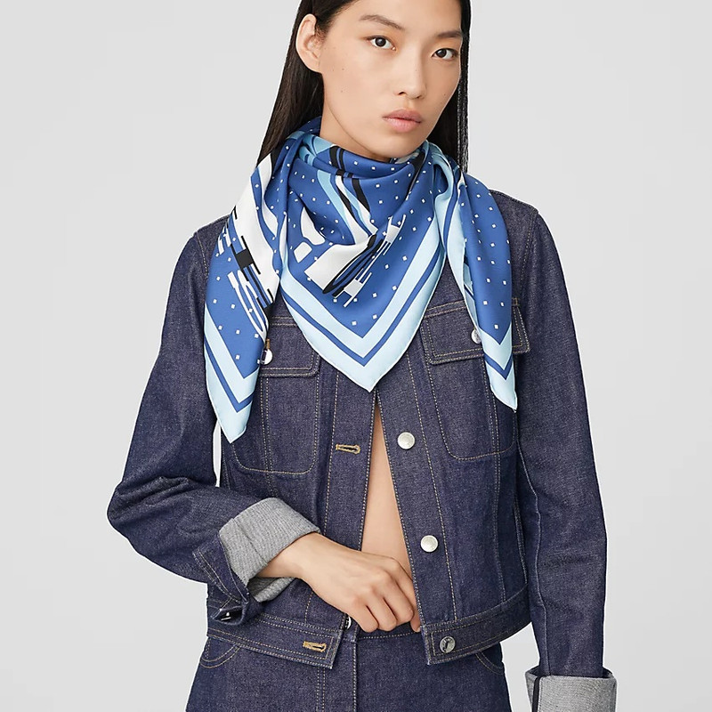 Hermès Caleche Elastique Remix scarf 90 outlook