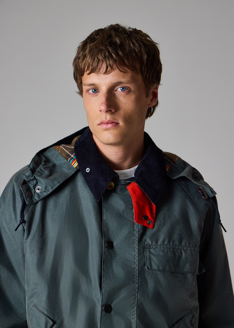 Paul Smith loves Barbour - Dark Slate Waxed Hood 12