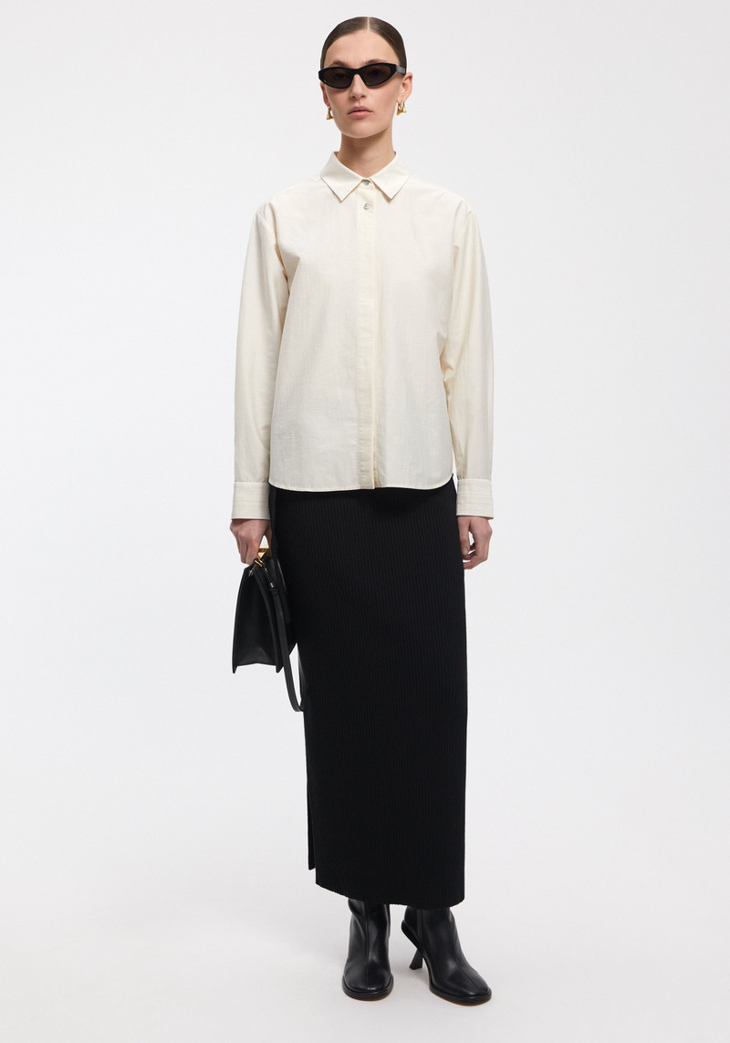 AERON VIDAL
Regular shirt outlook