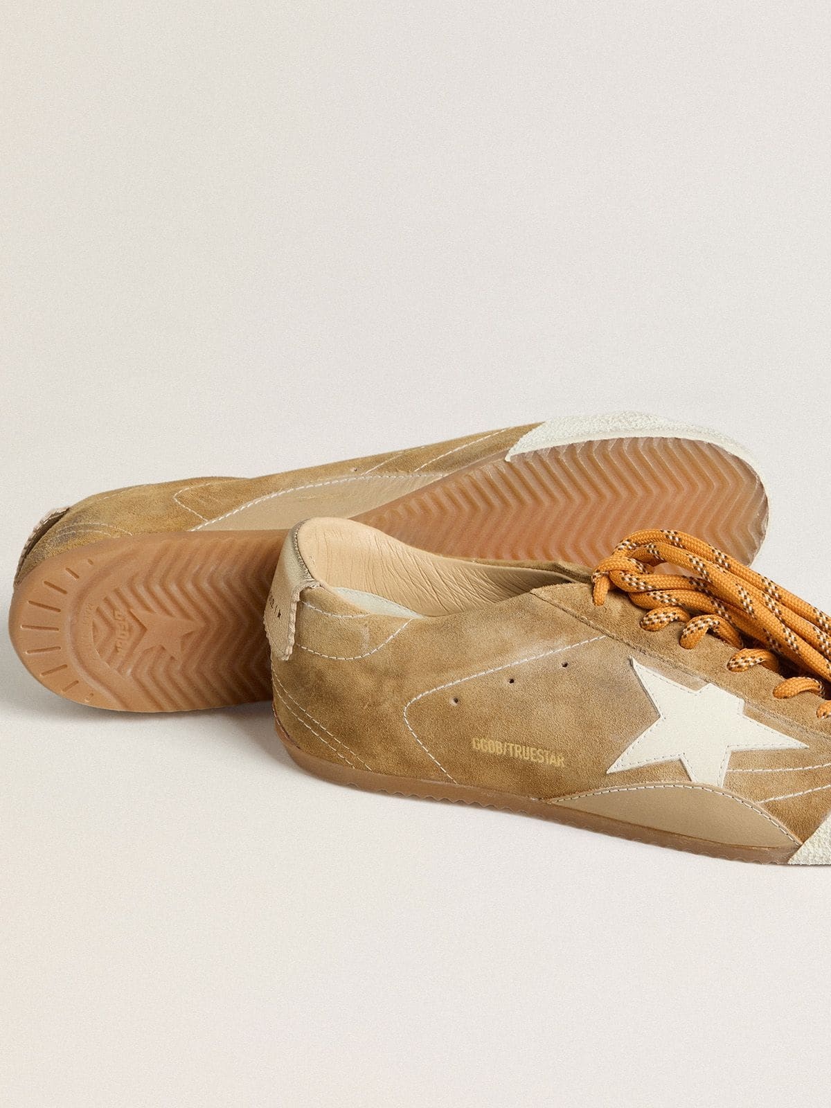 Women's True-Star in tobacco-colored suede with white star and platinum heel tab - 5