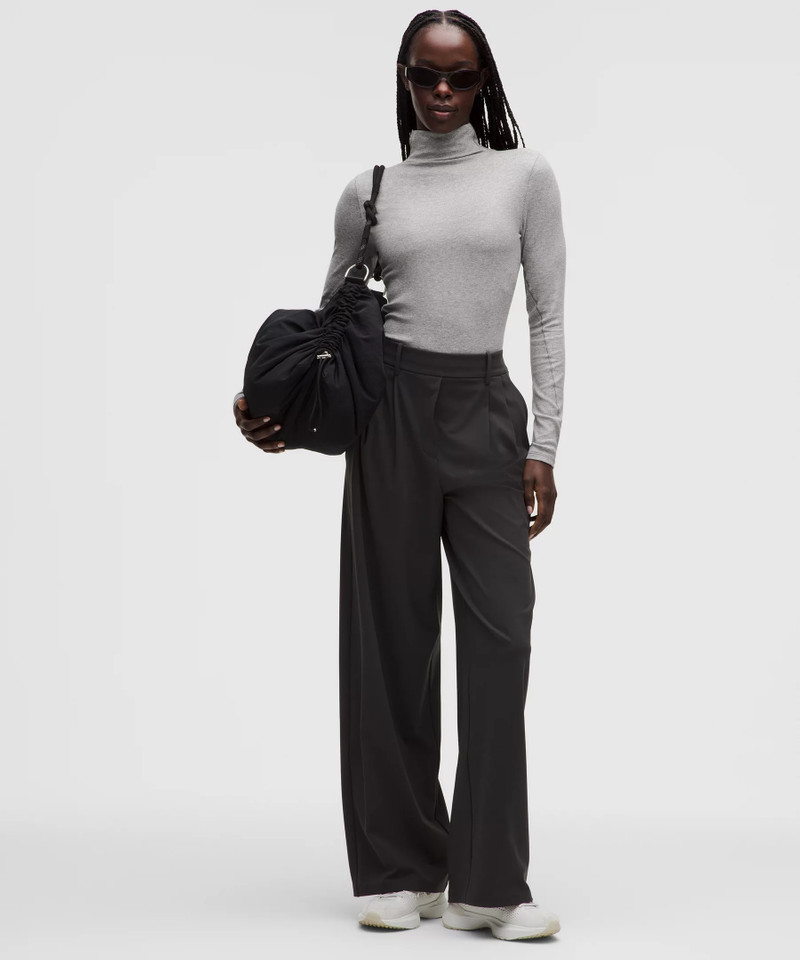 Hold Tight Long-Sleeve Turtleneck 1