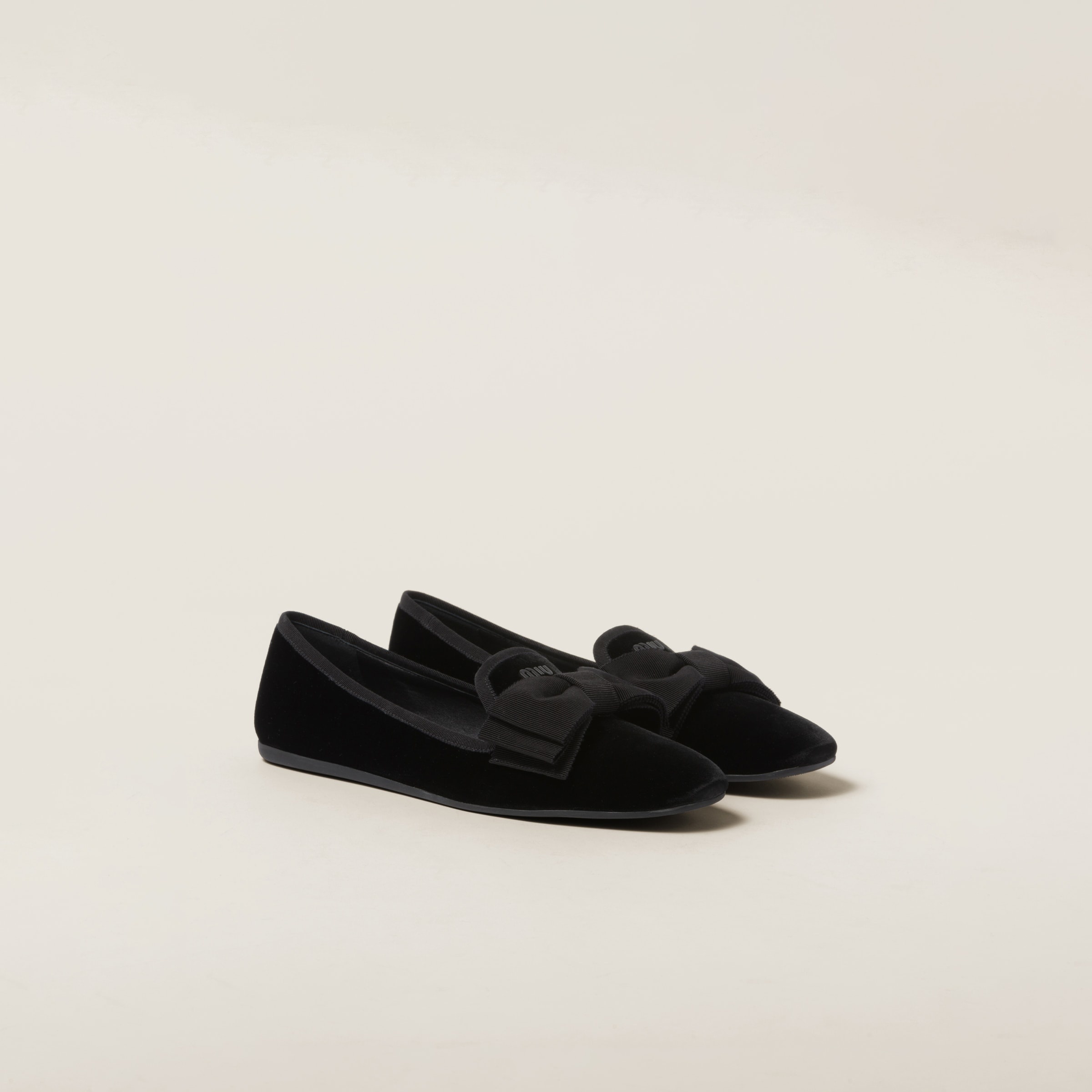 スリッポン MiuMiu | Velvet slippers 5S088E_068_F0002_F_005 Miu Miu Velvet slippers | REVERSIBLE